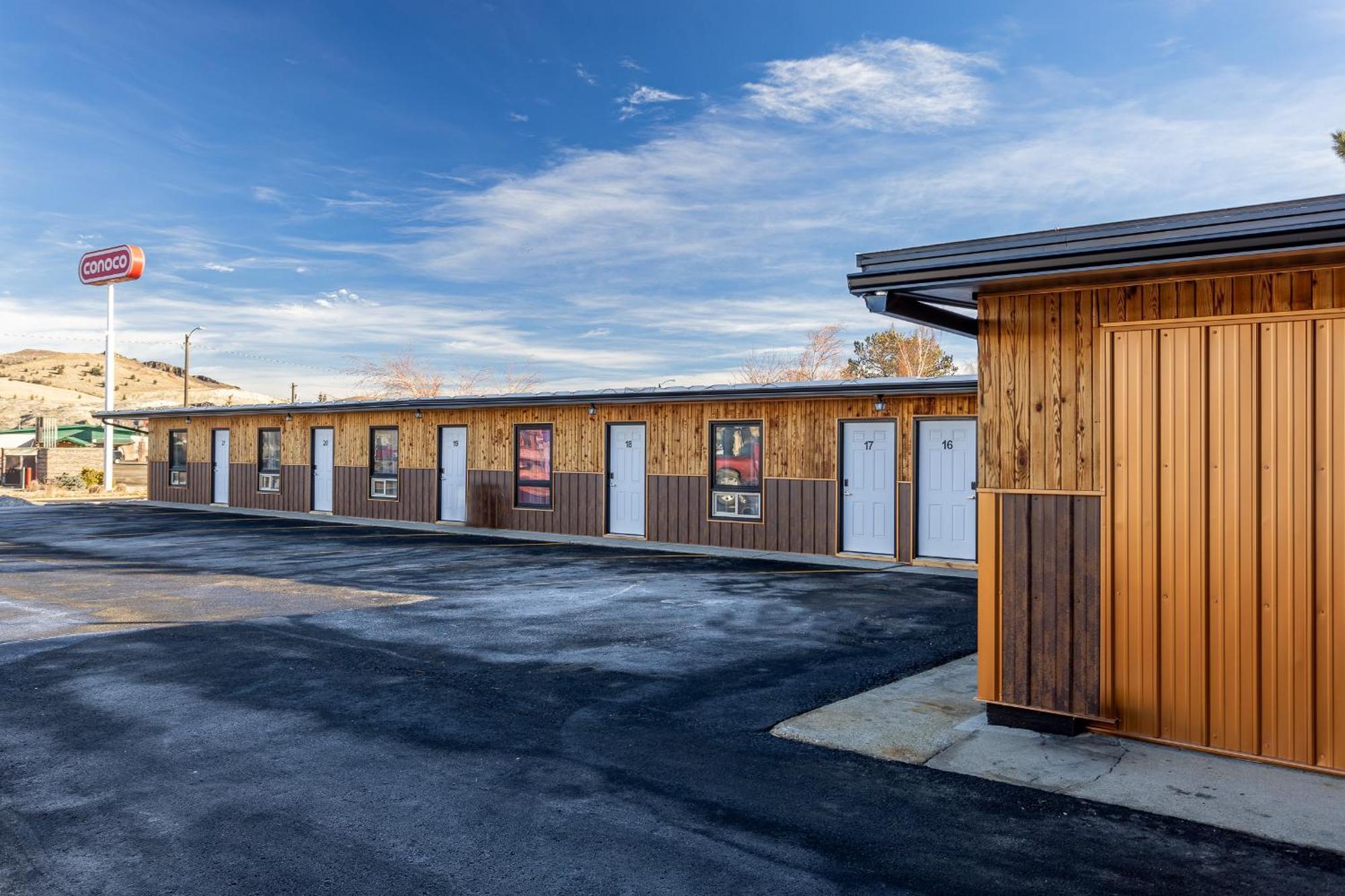 Copperhead Lodge Anaconda Exterior photo